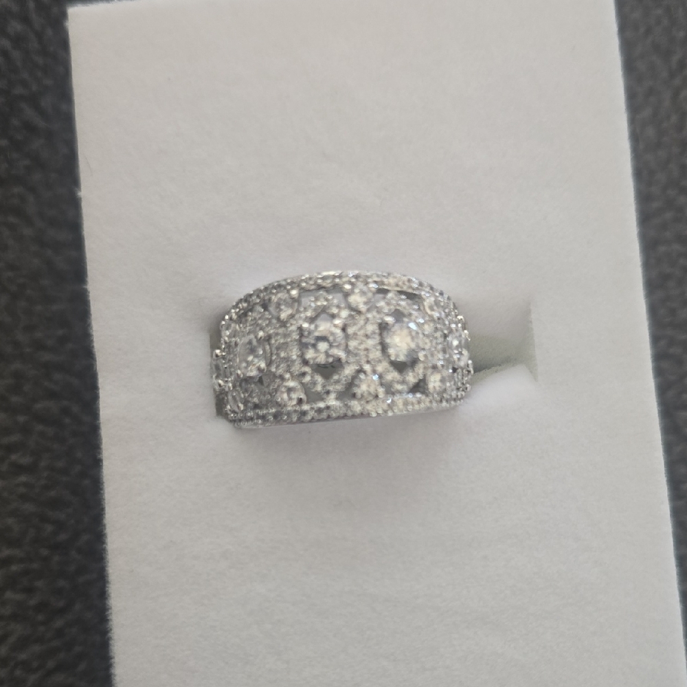 She's Timeless Ring By BP - Picture 3 of 3